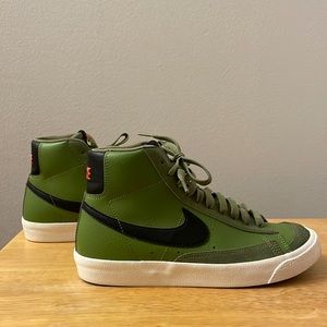 Green Nike Blazer Mid 77